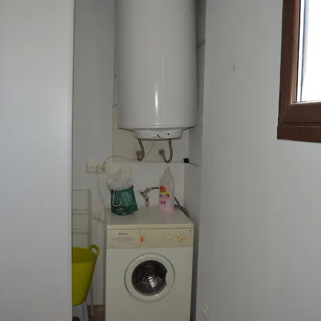 Casa Con Piscina, Amarre Y Aire Acondicionado 8 Personas En Zona Tranquila De - Hisp-288-36 Ampuriabrava