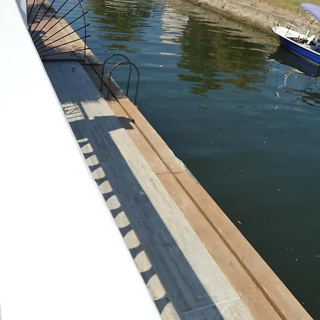 Casa Con Piscina, Amarre Y Aire Acondicionado 8 Personas En Zona Tranquila De - Hisp-288-36