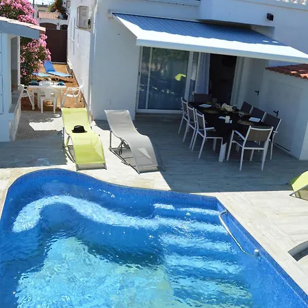 Casa Con Piscina, Amarre Y Aire Acondicionado 8 Personas En Zona Tranquila De - Hisp-288-36 * Ampuriabrava
